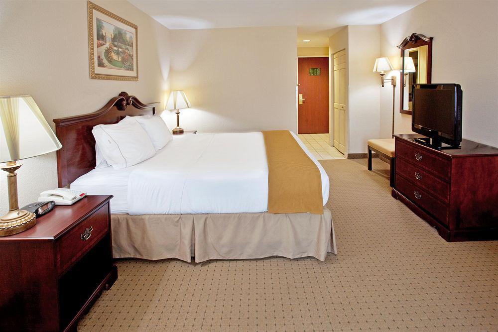 Holiday Inn Express Camden Extérieur photo